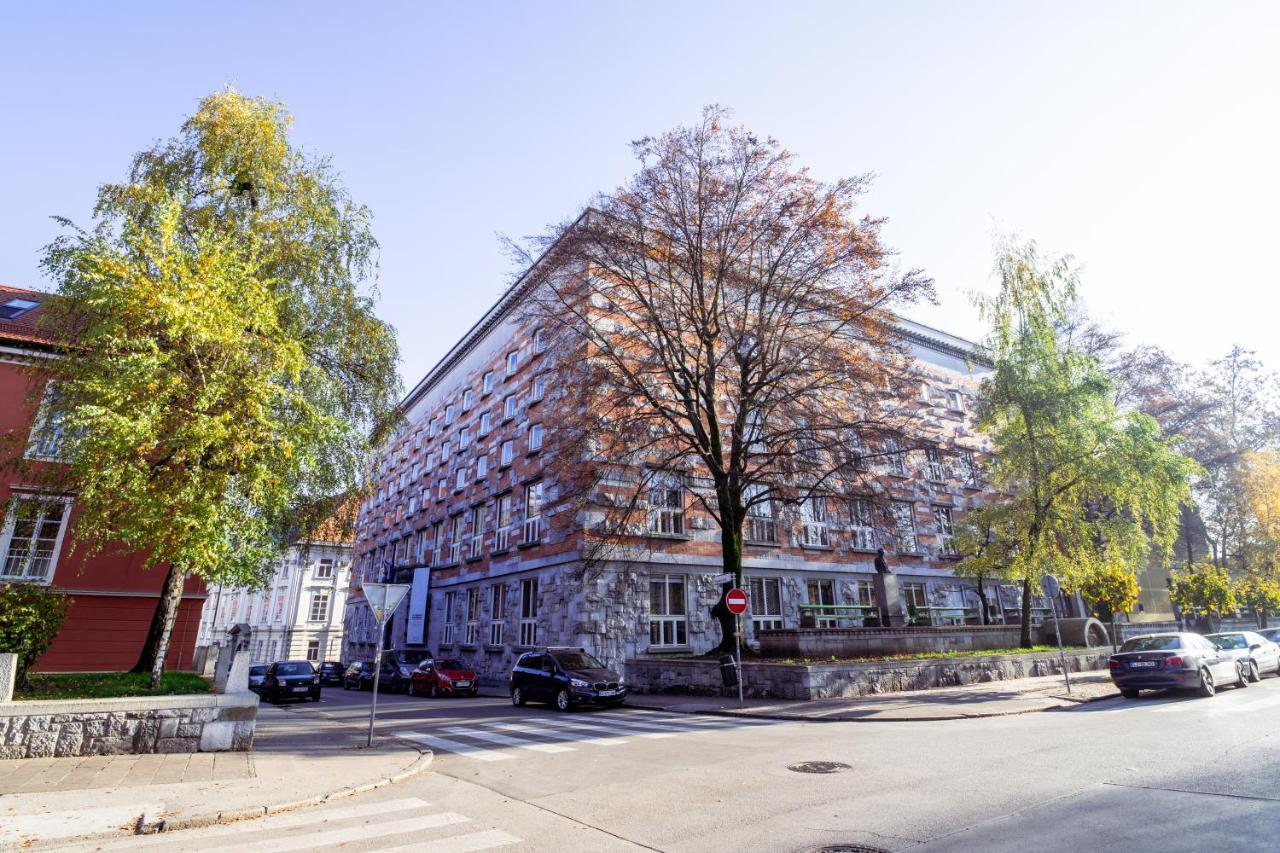 Central Oasis-With Parking Любляна Екстер'єр фото